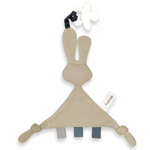 snoes-tuttle-cream-scaled